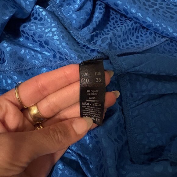 Wolf and Badger Palones Tiered Satin Jacquard Maxi Dress Blue Size 6 - Picture 7 of 7